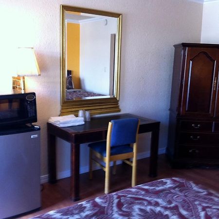 Holiday Motel - Fresno Oda fotoğraf