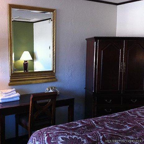 Holiday Motel - Fresno Oda fotoğraf